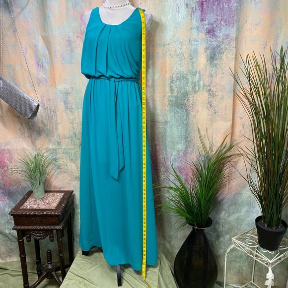 📌BCX Jade Green Maxi Dress with beautiful back - Picture 7 of 14